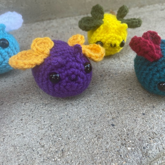 Make MONEY with This SUPER EASY Crochet Mini Butterfly  12‎ Crochet Mini Butterfly Keychains
